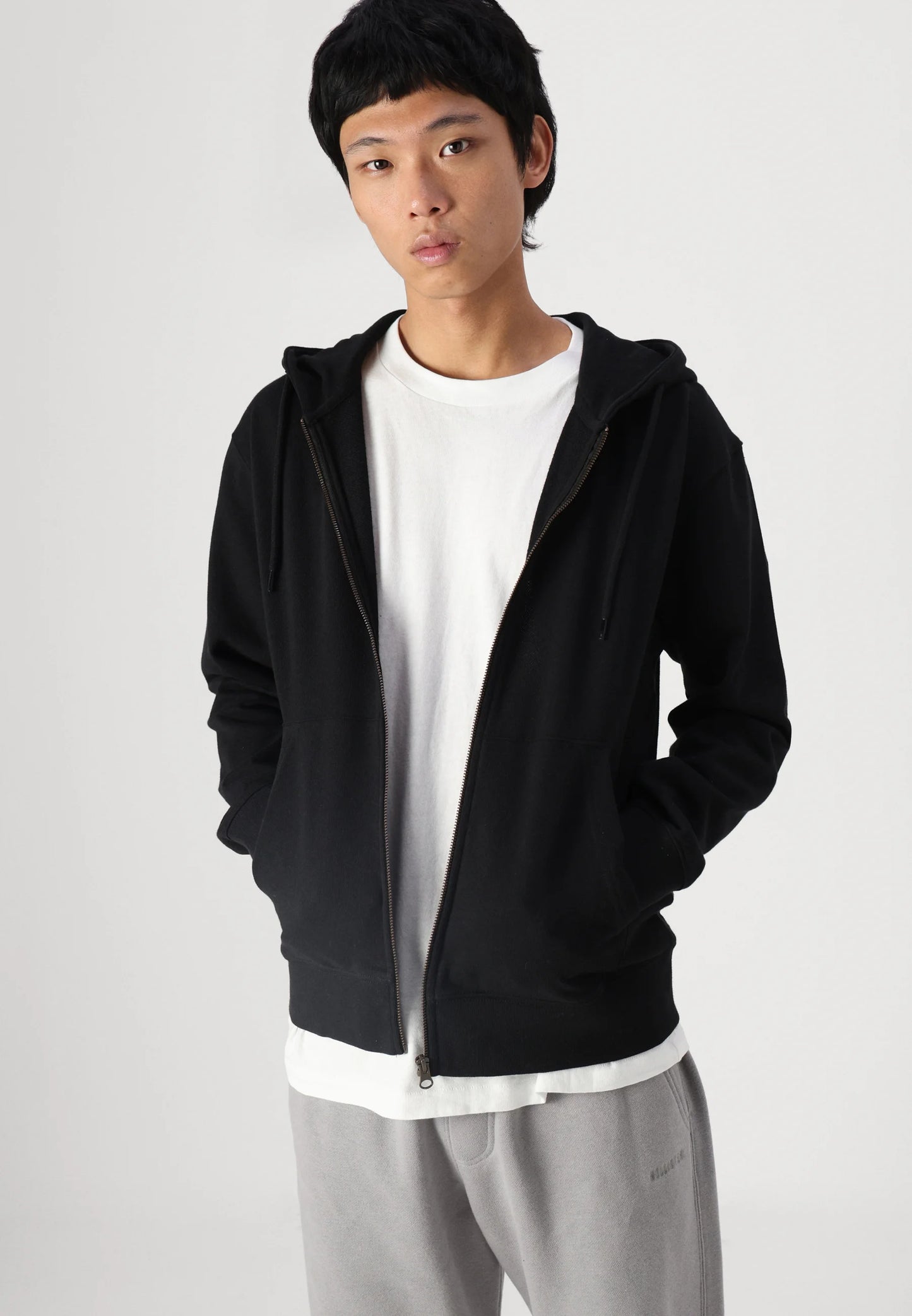 Jack & Jones
JJECHARGE ZIP HOOD - Felpa con zip - black