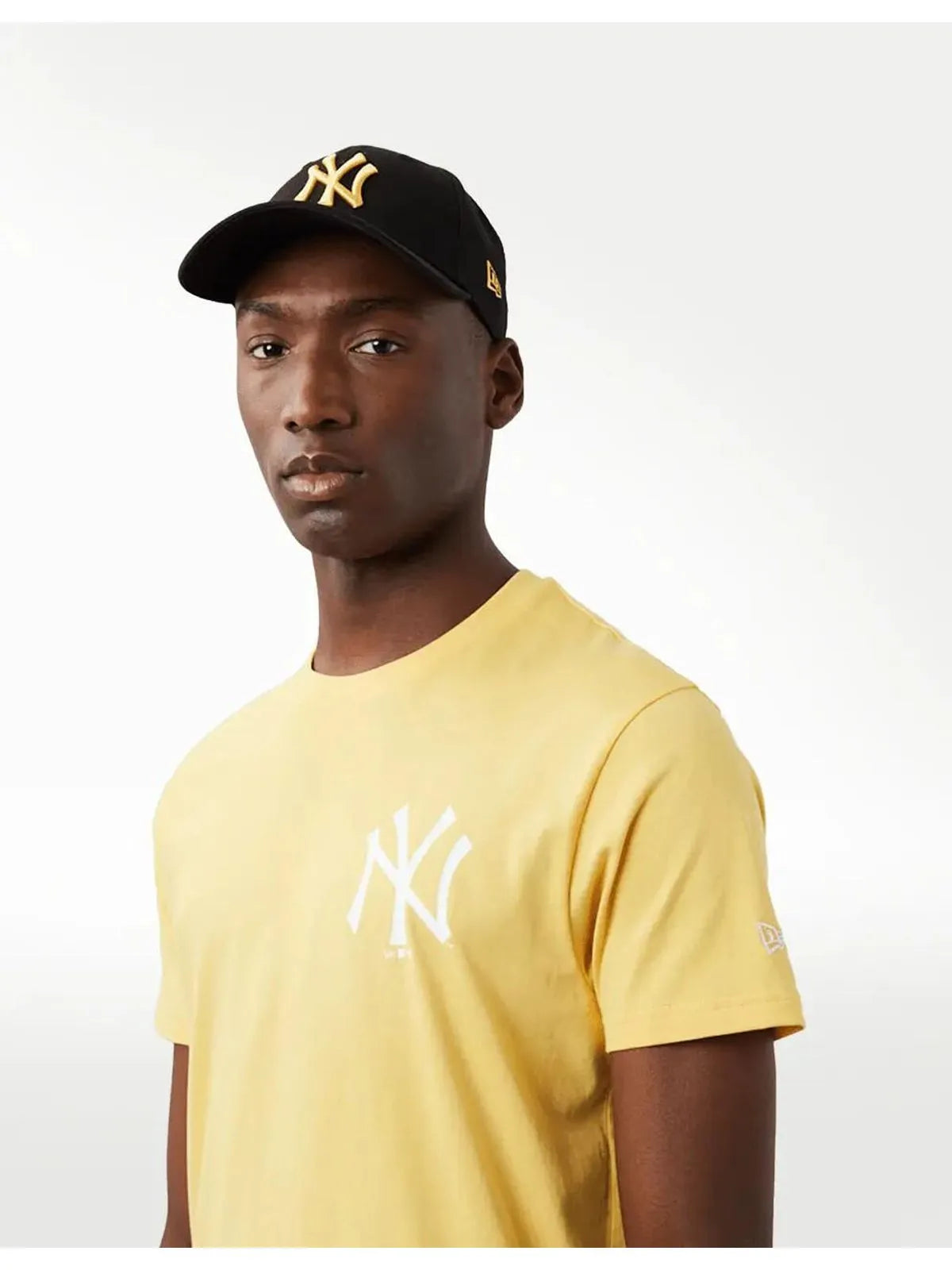 NEW ERA - MAGLIETTA UOMO LEAGUE ESSENZIAL BP TEE NEYYAN - Giallo